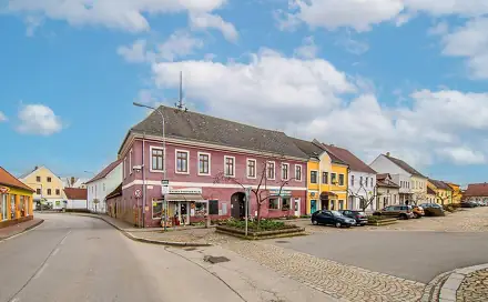 Prodej obchodních prostor 550 m², nám. J. Hrubého, Kardašova Řečice, okres Jindřichův Hradec