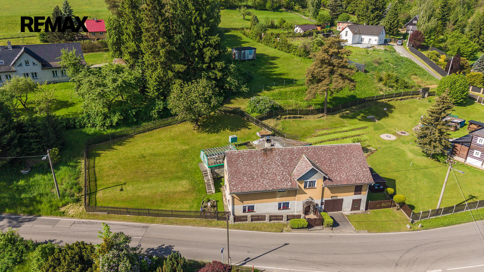 Prodej domu 264 m² s pozemkem 819 m² – fotografie 5
