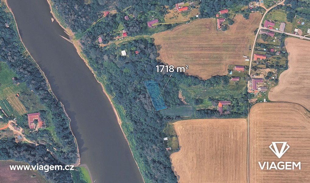 Prodej pole 859 m², Chrášťany – náhled fotky 2