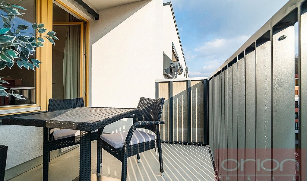 Pronájem bytu 4+kk 97 m², Praha – náhled fotky 2