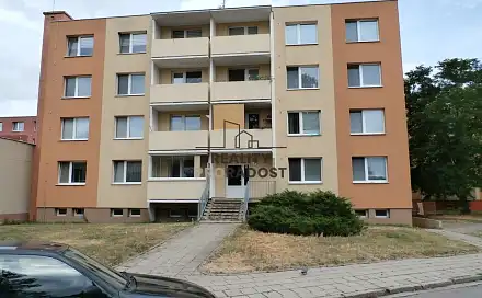 Pronájem bytu 3+1 70 m², Aninská, Znojmo