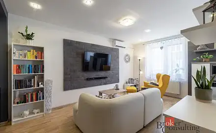 Prodej bytu 2+kk 51 m², Dělnická, Břeclav - Poštorná