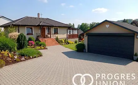 Prodej domu 200 m² s pozemkem 1 019 m², Kunovice, okres Vsetín
