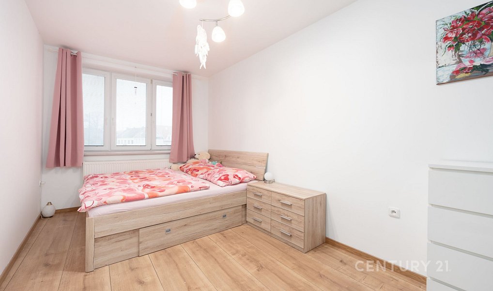 Prodej bytu 3+kk 76 m², Hustopeče – náhled fotky 12