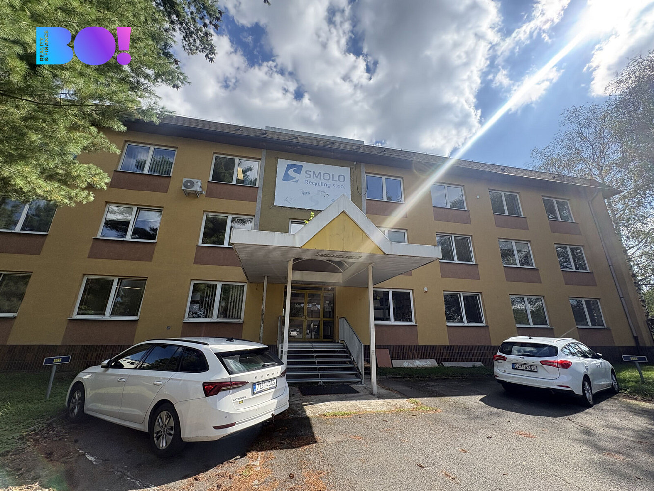 Pronájem kanceláře 180 m² – fotografie 2