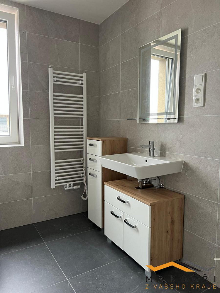 Pronájem bytu 2+kk 50 m² – pohled 5