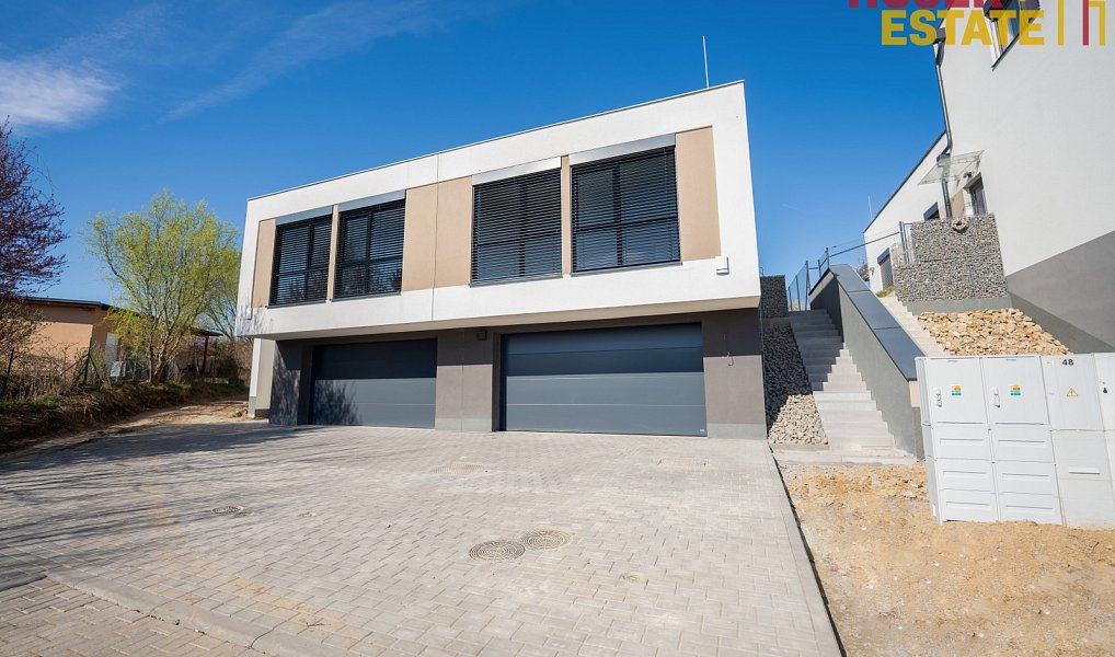 Prodej domu 197 m² s pozemkem 737 m², Holubice – náhled fotky 26
