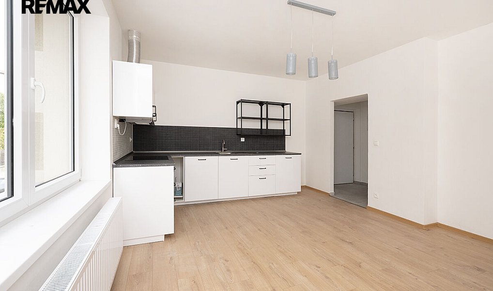 Pronájem bytu 3+kk 78 m², Strakonice – náhled fotky 19