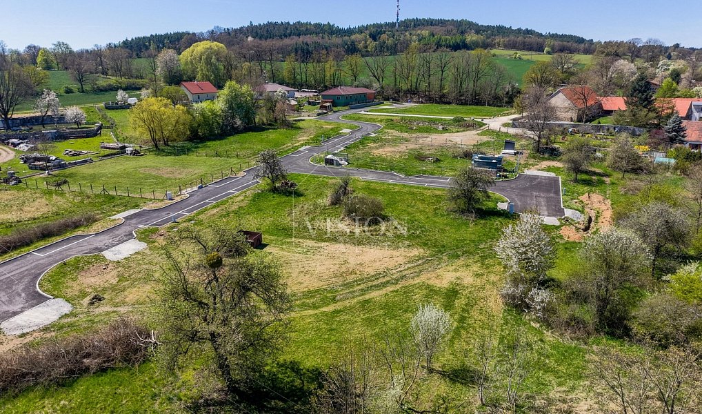 Prodej stavebního pozemku 724 m², Dobev – náhled fotky 3