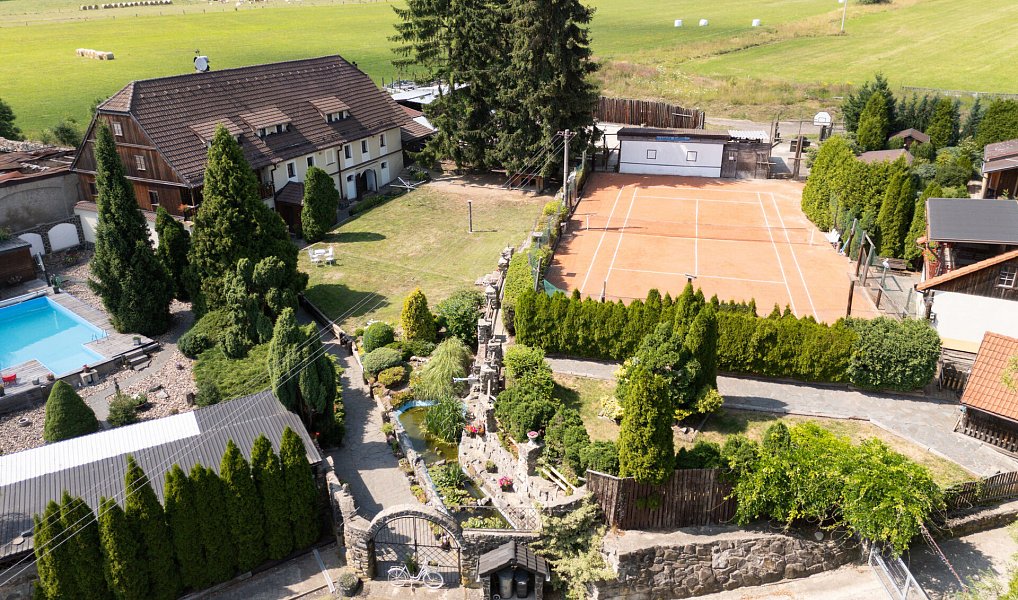 Prodej domu 478 m² s pozemkem 4 241 m², Verneřice – náhled fotky 54