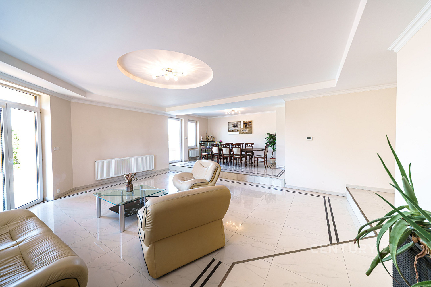 Prodej domu 545 m² s pozemkem 2 148 m² – fotografie 2