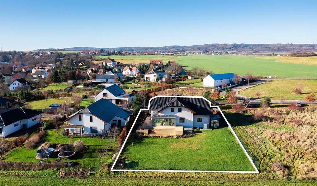 Prodej domu 336 m² s pozemkem 1 240 m², Líšnice – náhled fotky 45