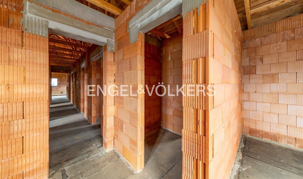 Prodej domu 240 m² s pozemkem 913 m², Holýšov – náhled fotky 7