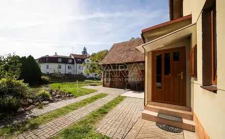Pronájem domu 250 m² s pozemkem 520 m², Staré náměstí, Slatiňany, okres Chrudim