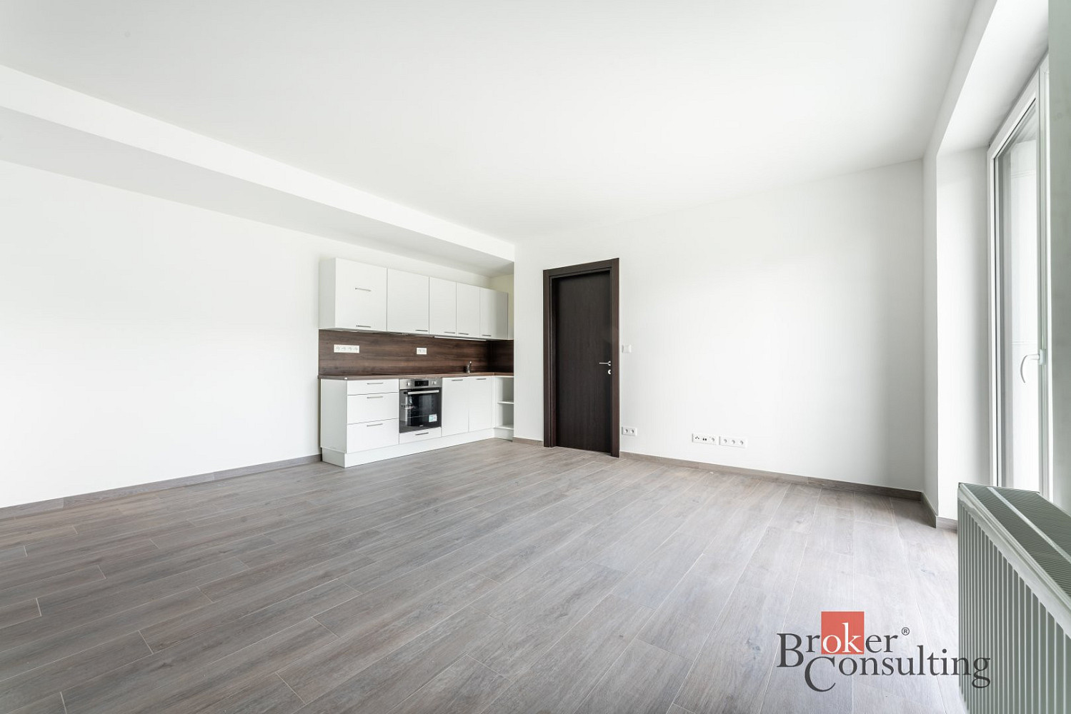 Pronájem bytu 2+kk 54 m² — photo 2