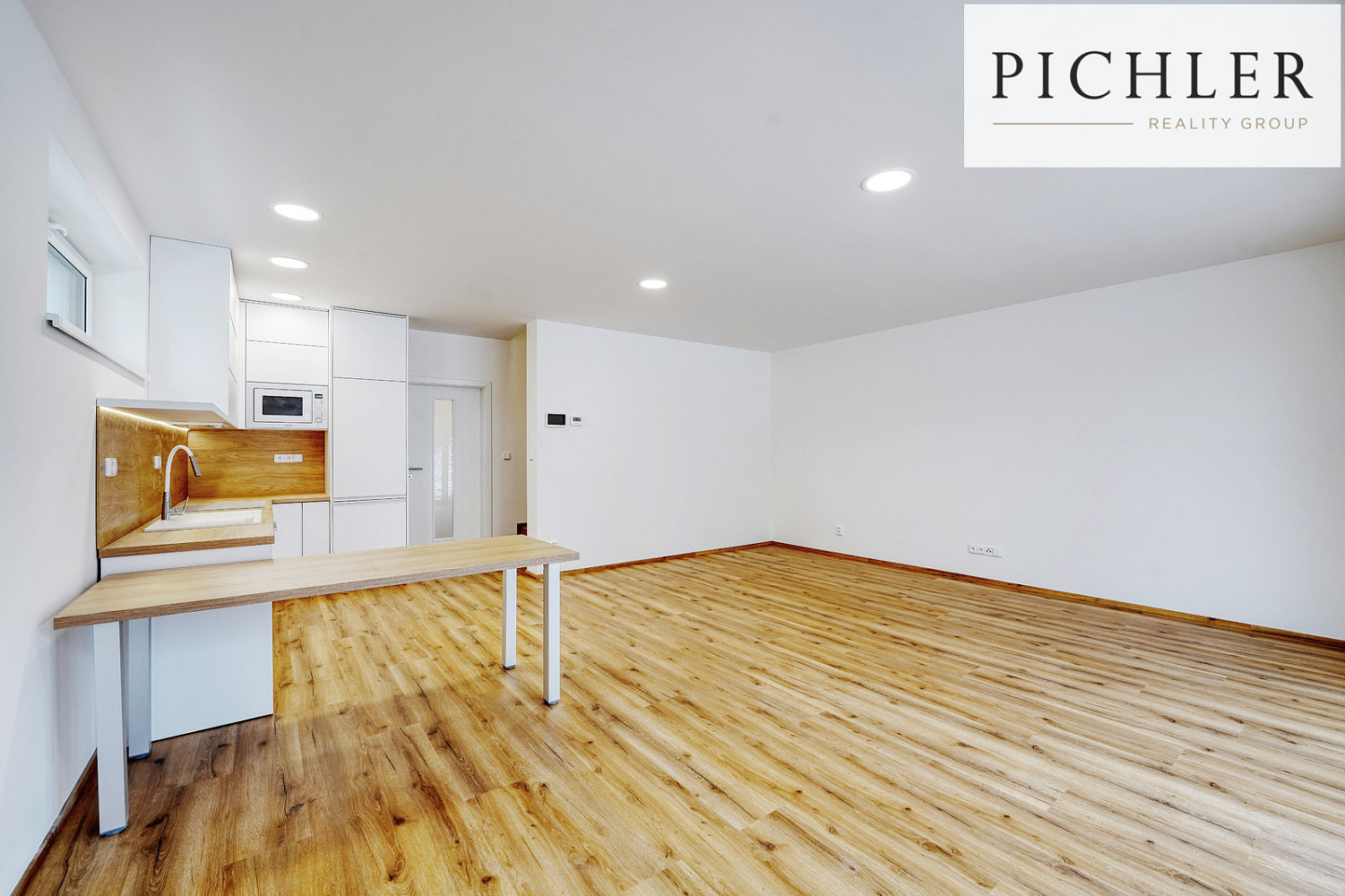 Prodej domu 160 m² s pozemkem 374 m² – další