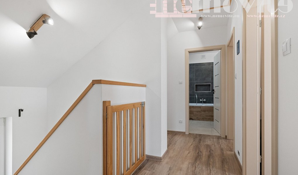 Prodej domu 140 m² s pozemkem 695 m², Krouna – náhled fotky 17