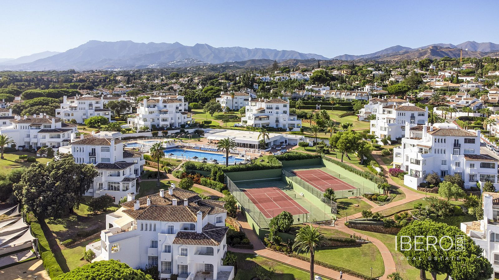Piso 4+kk – Marbella, Elviria - Vista 2