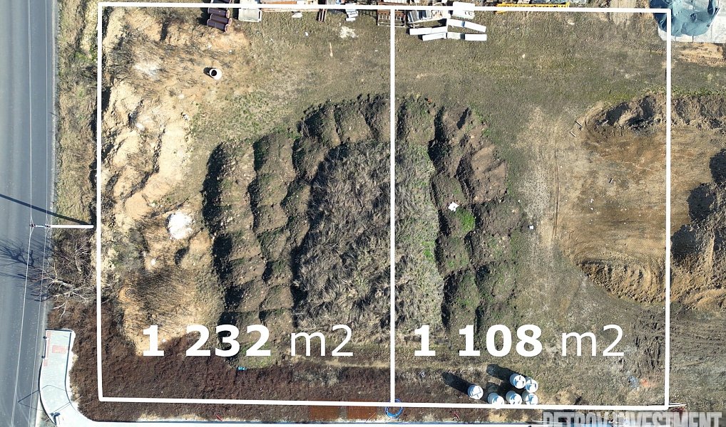 Prodej stavebního pozemku 1 232 m², Moravany – náhled fotky 2