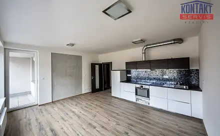 Pronájem bytu 2+kk 64 m², B. Smetany, České Budějovice - České Budějovice 3