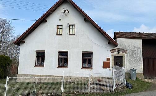 Dražba domu 1 039 m² s pozemkem 4 343 m², Chýstovice