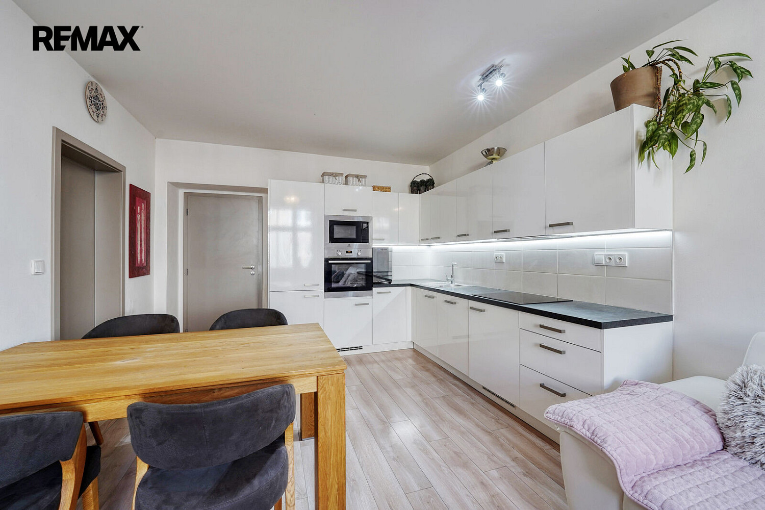 Prodej bytu 3+kk 65 m²