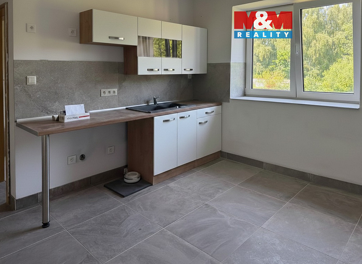 Pronájem bytu 3+kk 75 m²