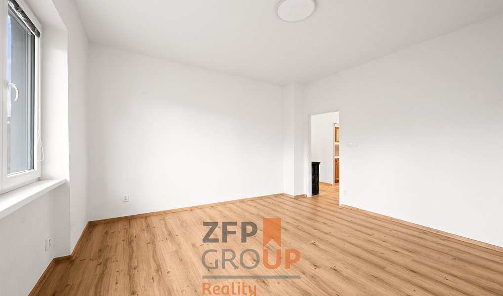Prodej bytu 3+1 70 m², Moravský Krumlov – náhled fotky 2