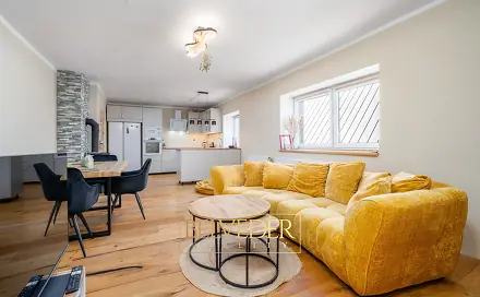 Prodej domu 250 m² s pozemkem 1 009 m², Mikulov, okres Teplice