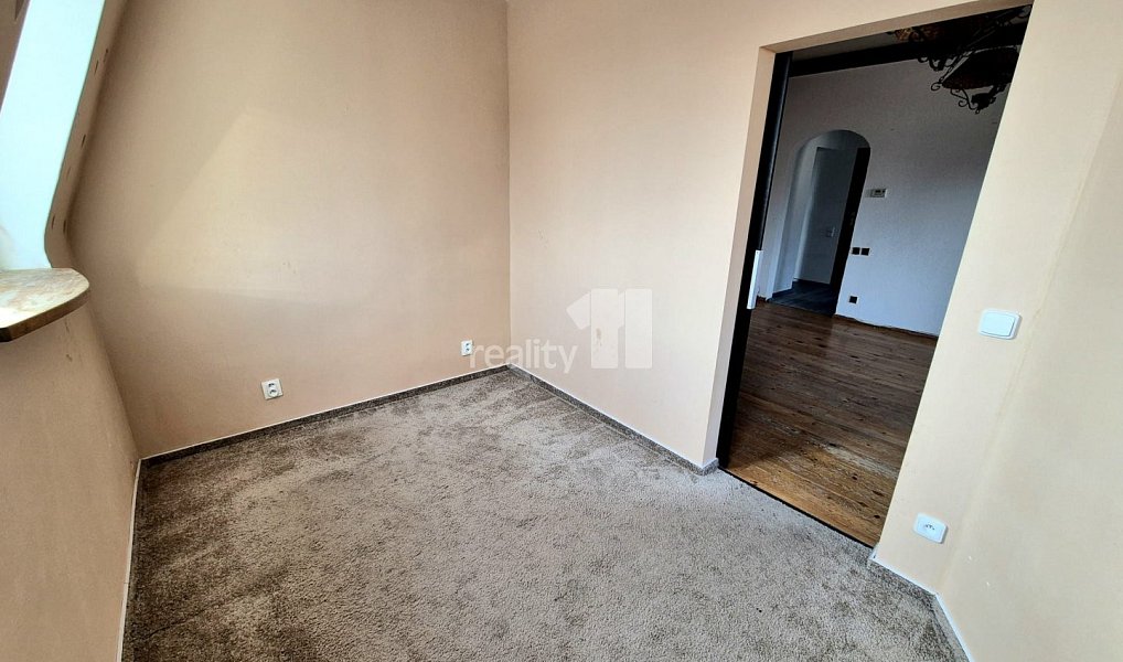 Prodej bytu 3+1 78 m², Aš – náhled fotky 12