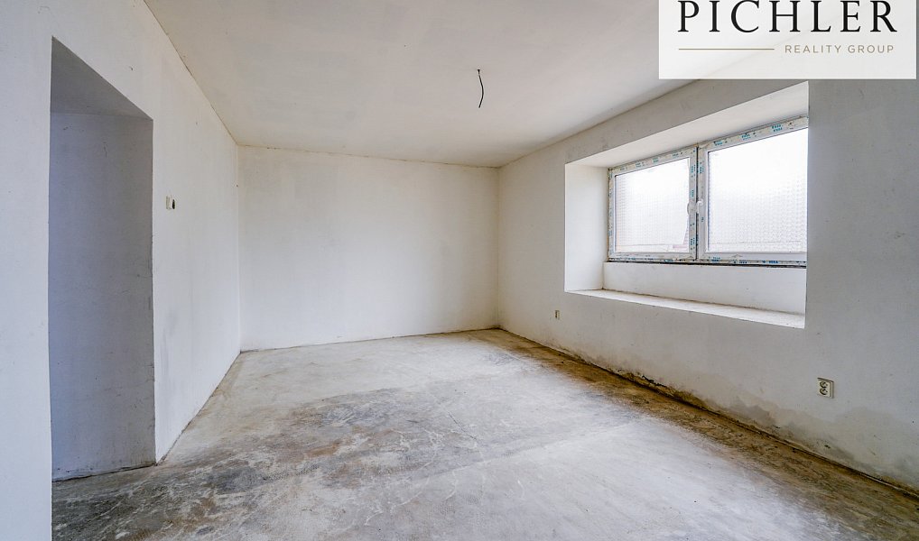 Prodej domu 292 m² s pozemkem 313 m², Kasejovice – náhled fotky 7