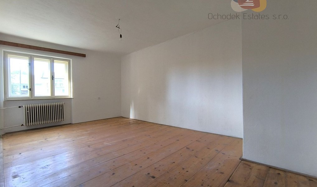 Prodej domu 283 m² s pozemkem 1 254 m², Luká – náhled fotky 12
