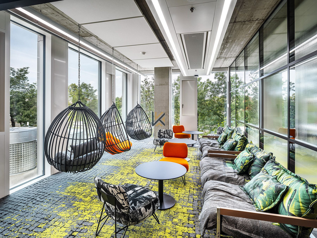 Pronájem kanceláře 3 237 m² – fotografie 3