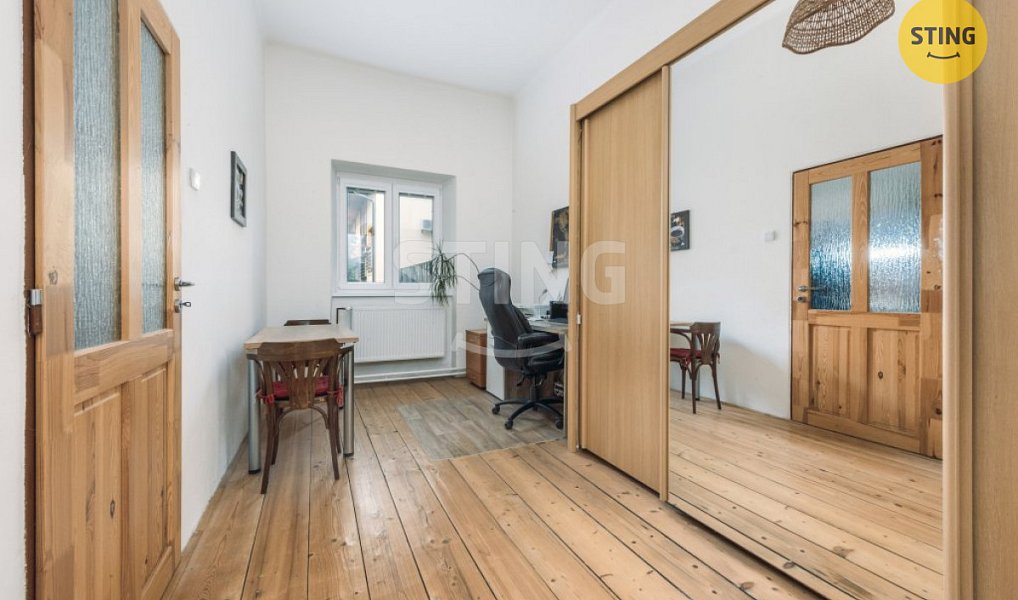 Prodej domu 300 m² s pozemkem 214 m², Pardubice – náhled fotky 16