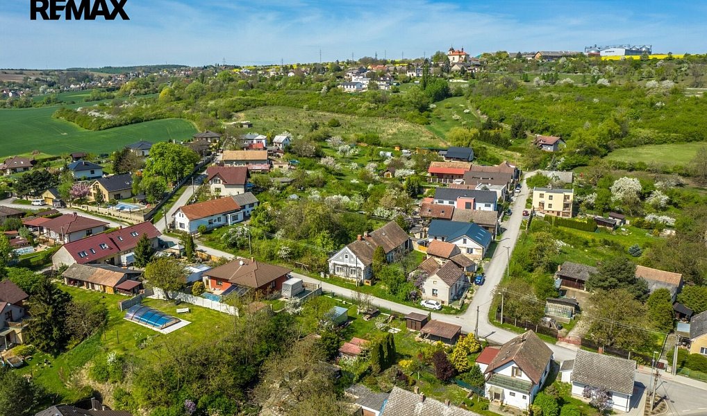 Prodej domu 180 m² s pozemkem 629 m², Dobrovice – náhled fotky 15