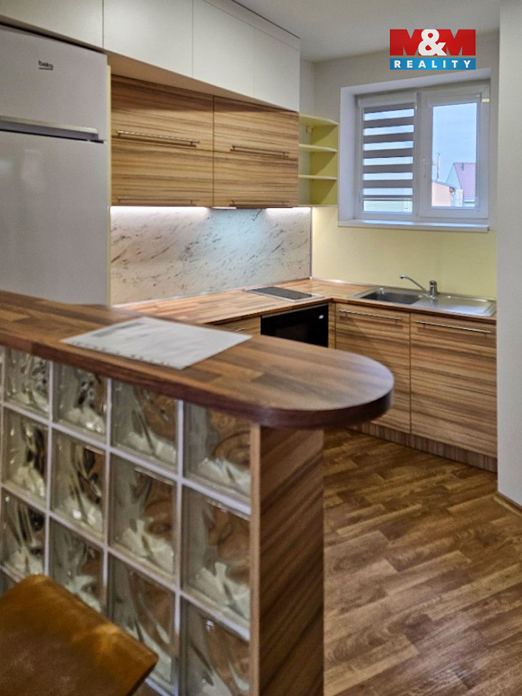 Pronájem bytu 2+kk 45 m² – pohled 4