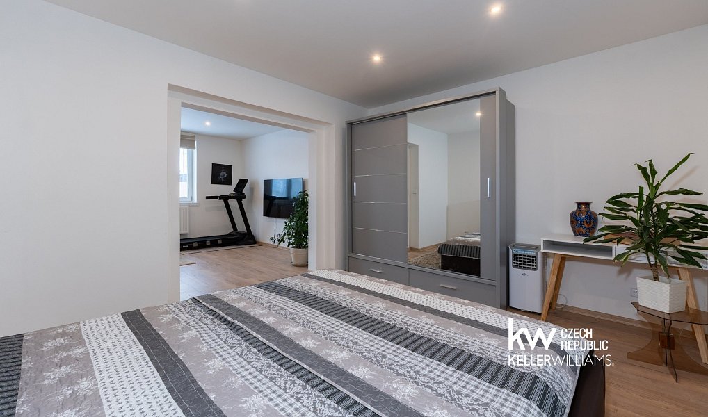 Prodej domu 176 m² s pozemkem 469 m², Dubí – náhled fotky 45