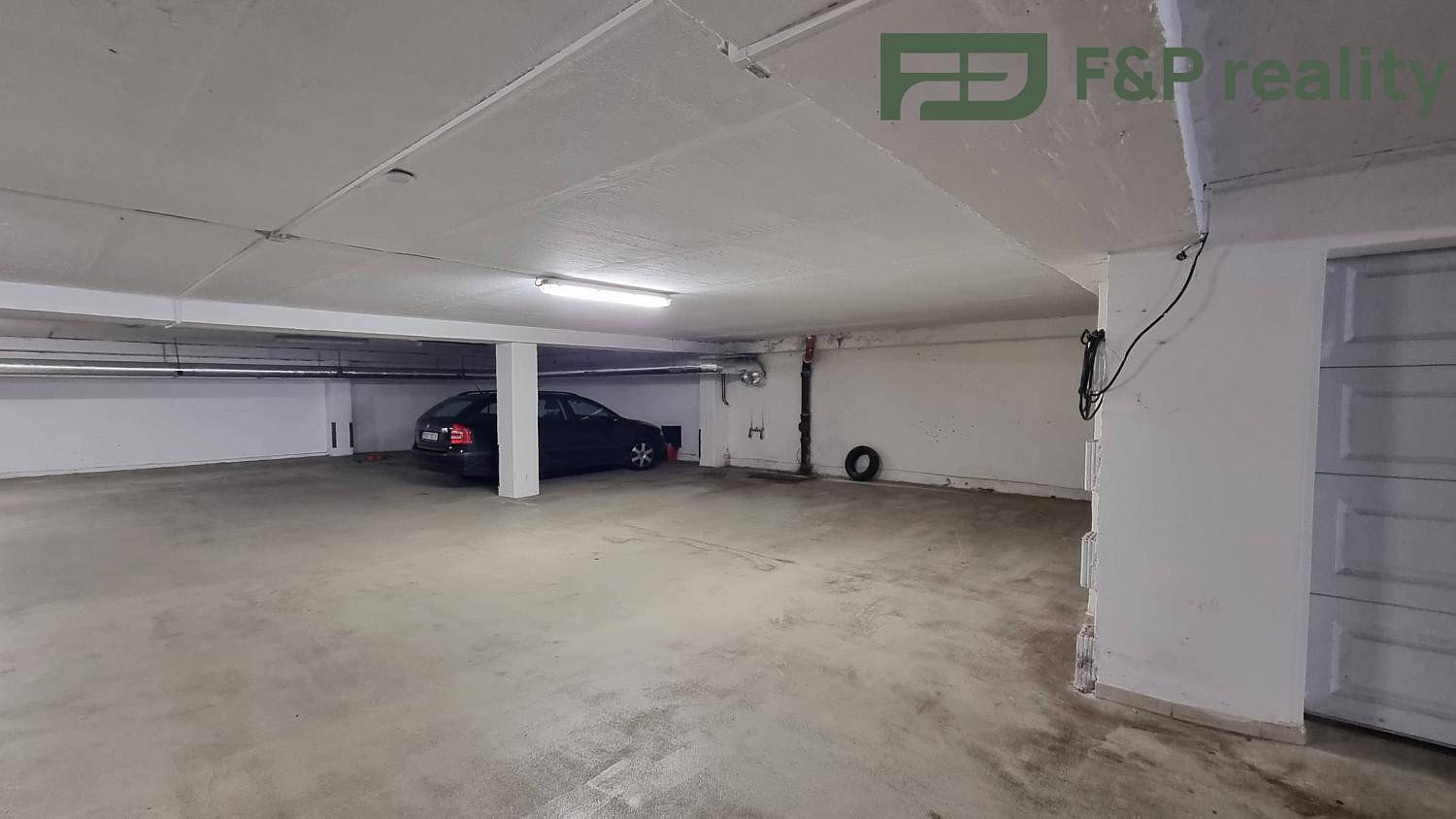 Prodej ostatní Garážové stání, 12m2, Praha, Praha 10, Strašnice – fotografie 3