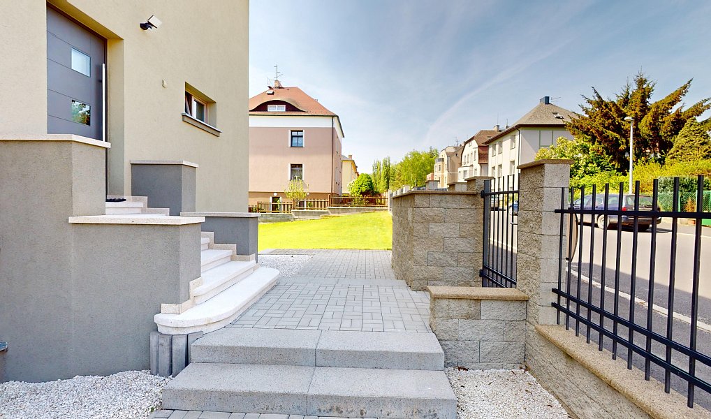 Prodej domu 270 m² s pozemkem 938 m², Karlovy Vary – náhled fotky 36