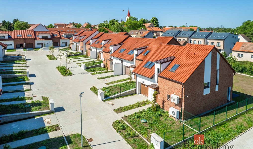 Prodej domu 170 m² s pozemkem 338 m², Ořech – náhled fotky 13
