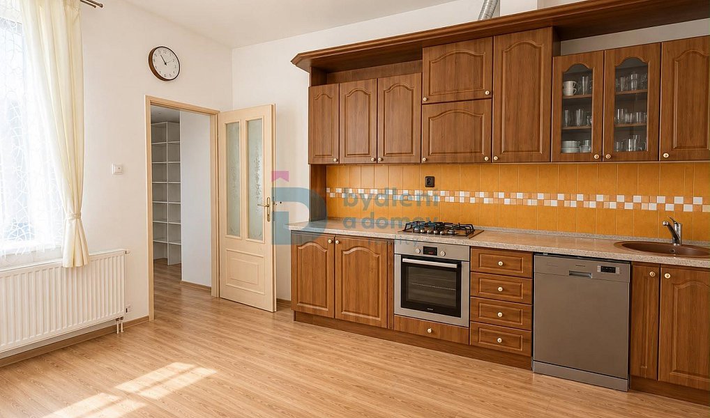 Prodej domu 416 m² s pozemkem 1 522 m², Prostějov – náhled fotky 8