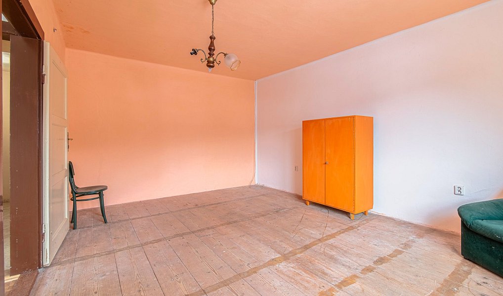 Prodej domu 255 m² s pozemkem 3 056 m², Šternberk – náhled fotky 15