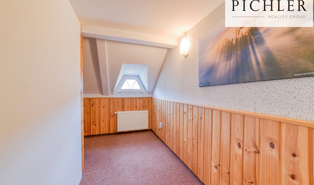 Prodej domu 341 m² s pozemkem 424 m², Stříbrná – náhled fotky 29