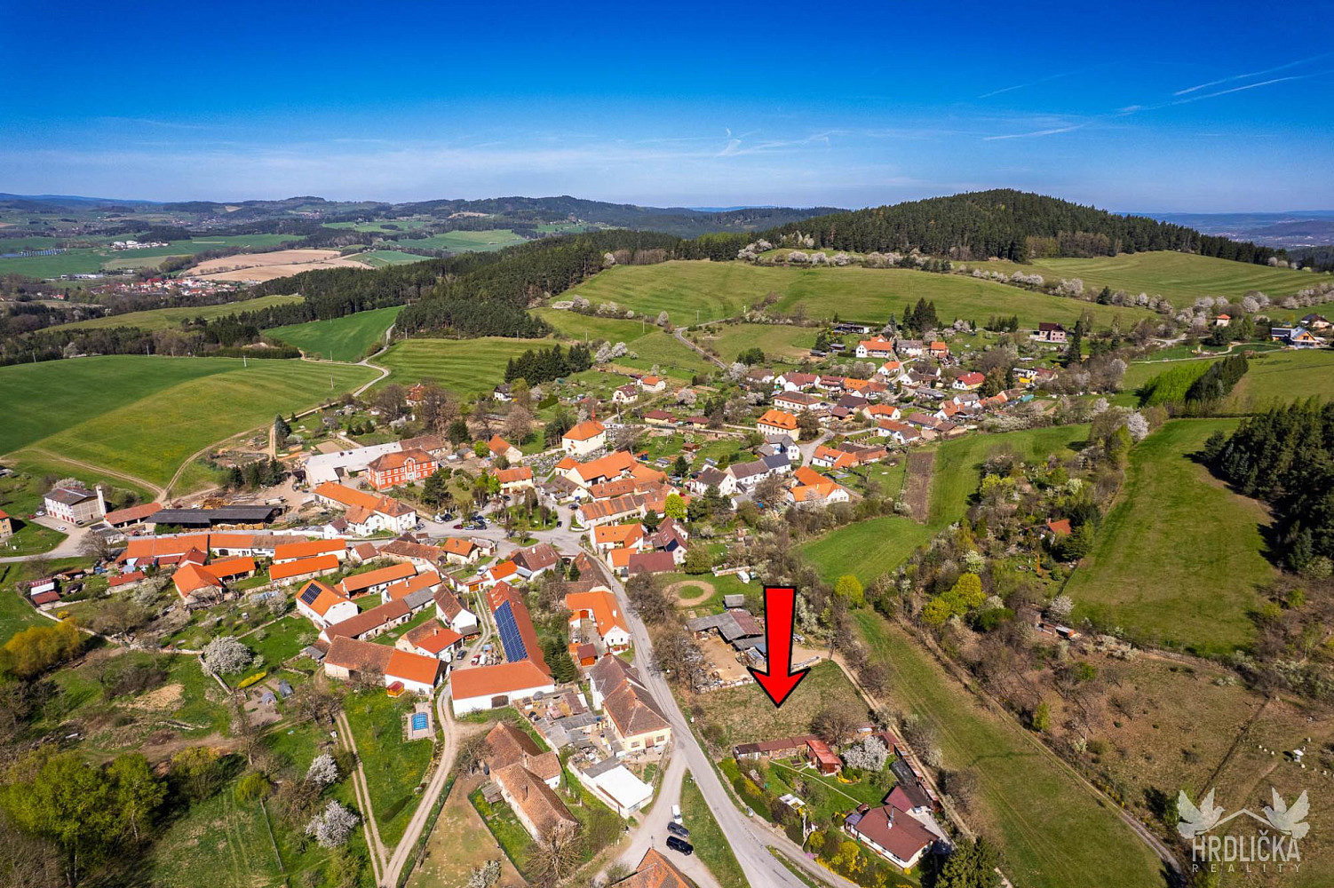 Prodej stavebního pozemku 1 053 m²