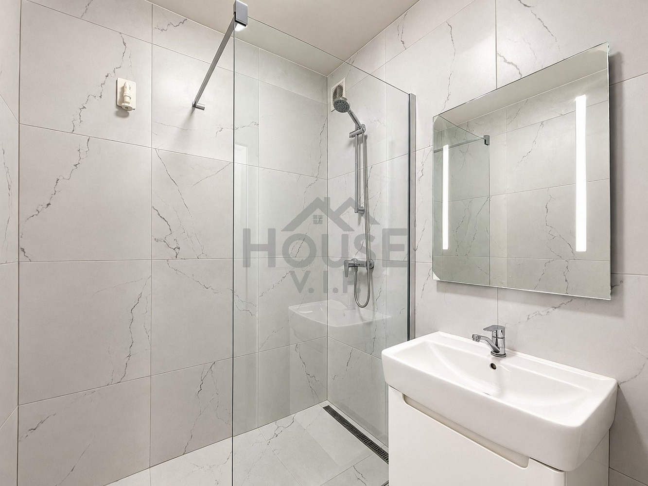 Prodej bytu 3+1 66 m² – fotografie 3
