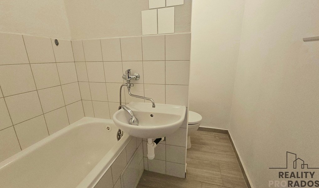 Pronájem bytu 1+1 34 m², Hodonín – náhled fotky 8