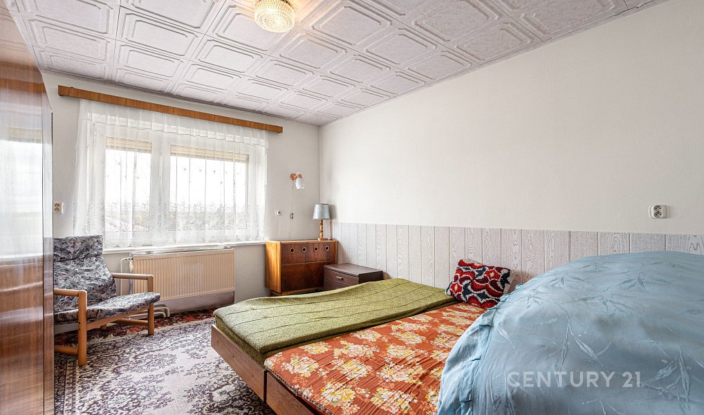 Prodej domu 150 m² s pozemkem 624 m², Tuchlovice – náhled fotky 8