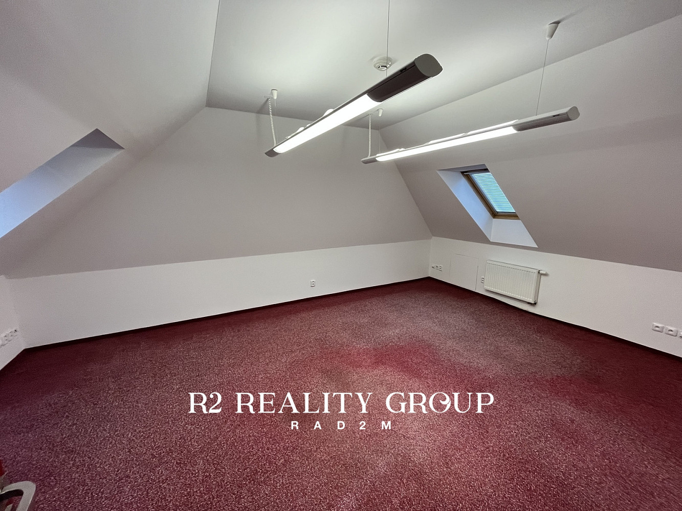 Prodej kanceláře 171 m² – fotografie 2
