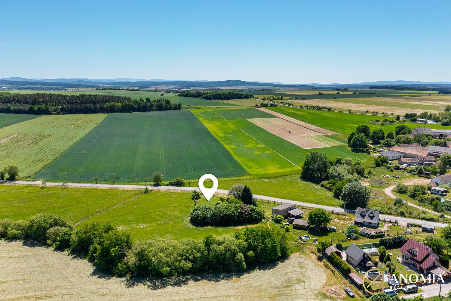 Prodej stavebního pozemku 1 000 m²
