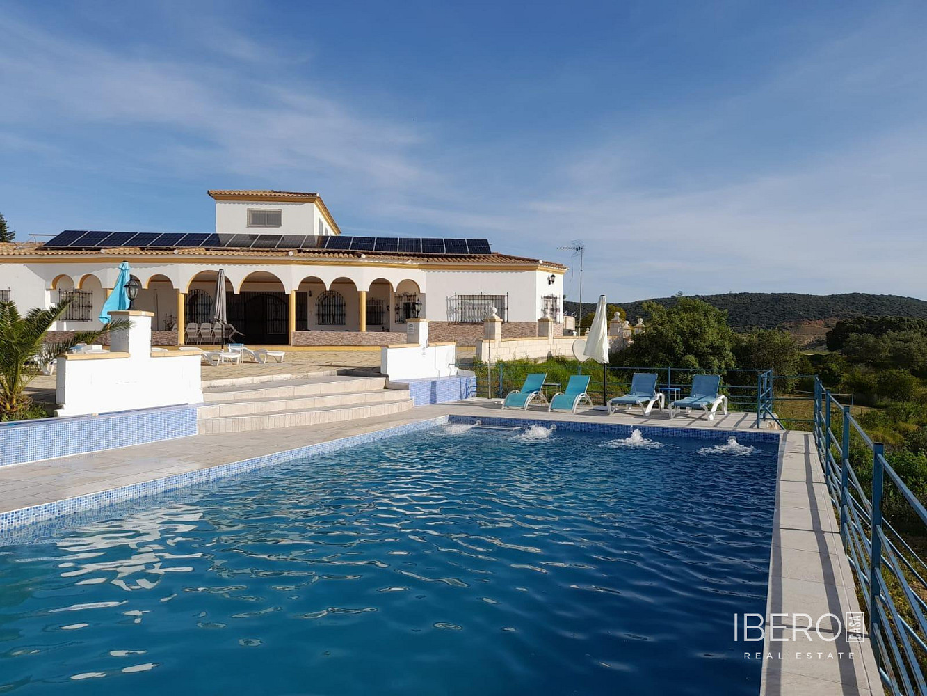 Prodej domu 454 m² s pozemkem 40 000 m² — photo 4